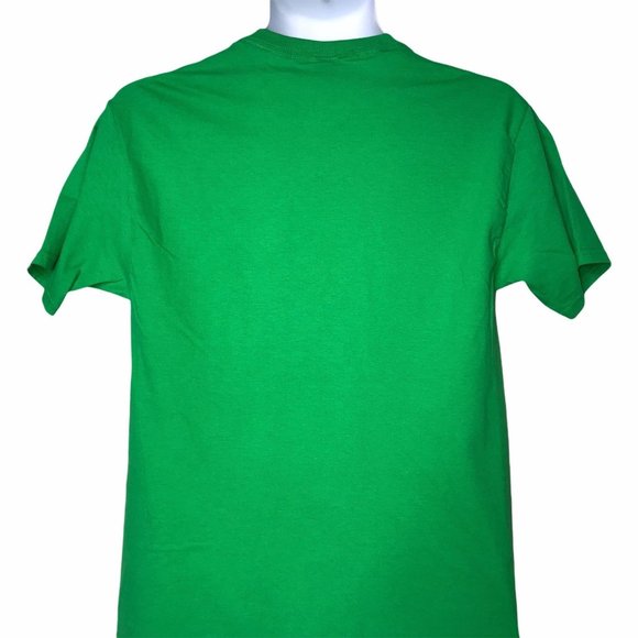 NWT Fruit of the Loom Graphic Elf in Training Christmas Holiday T-Shirt Tee M - Picture 7 of 8